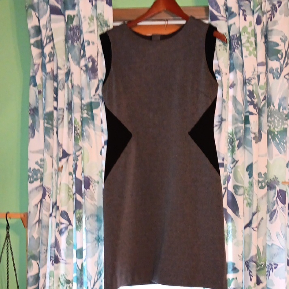 Tahari ASL Gray and Black Mini Dress